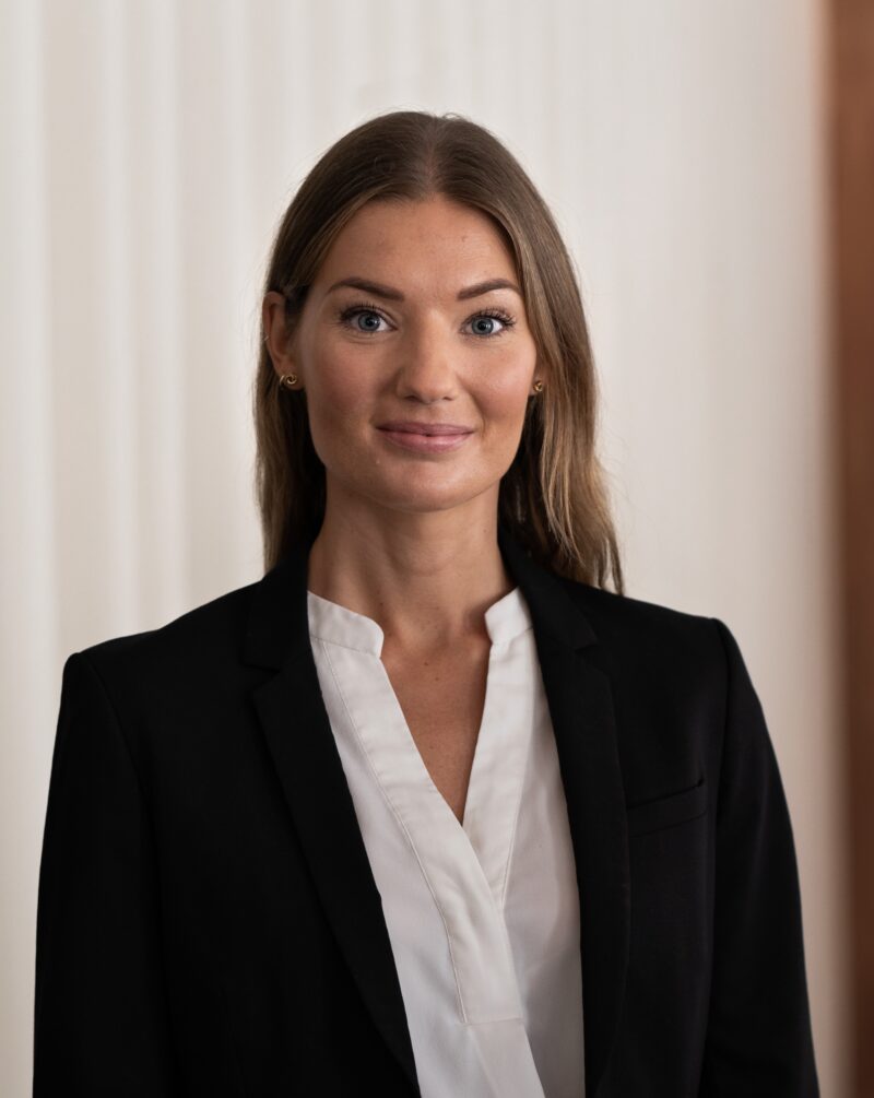 Rozanna Sternad Fackel